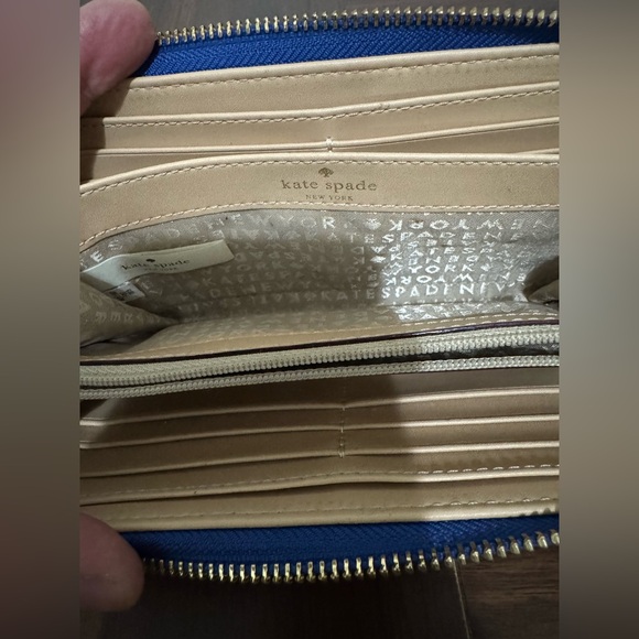 Kate Spade Cobalt Blue Rialto Place Neda Croc Leather Wallet - Picture 3 of 5